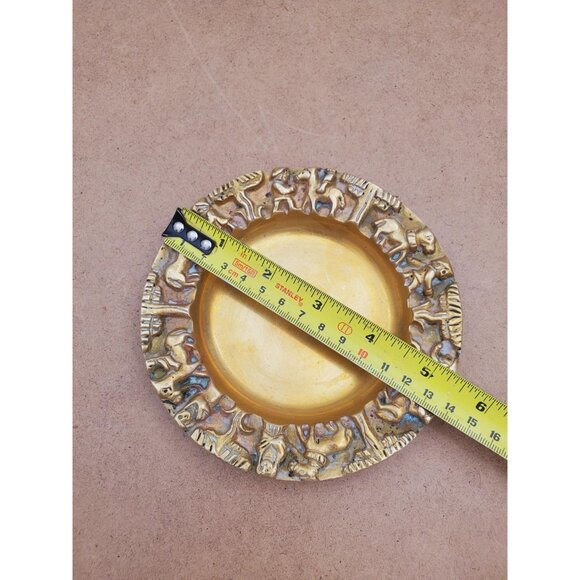 Brutalist Folk Art Brass Dish Catchall | Vintage Mid Century Decorative Relief - Picture 9 of 10